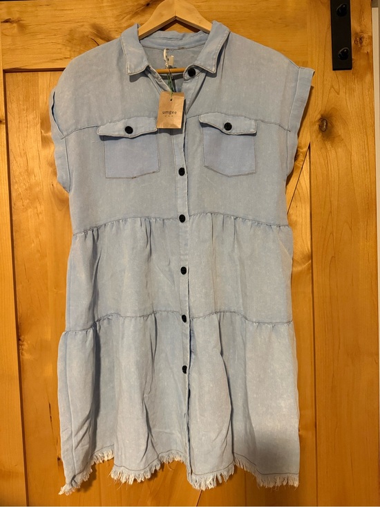 Umgee Dresses & Skirts - Umgee Light Blue Washed Denim Tiered Shirt Dress